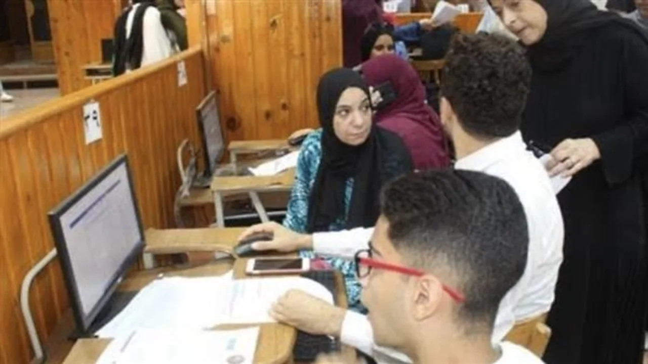 تحديد تنسيق ثالثة إعدادي يثير الجدل في الأوساط التعليمية